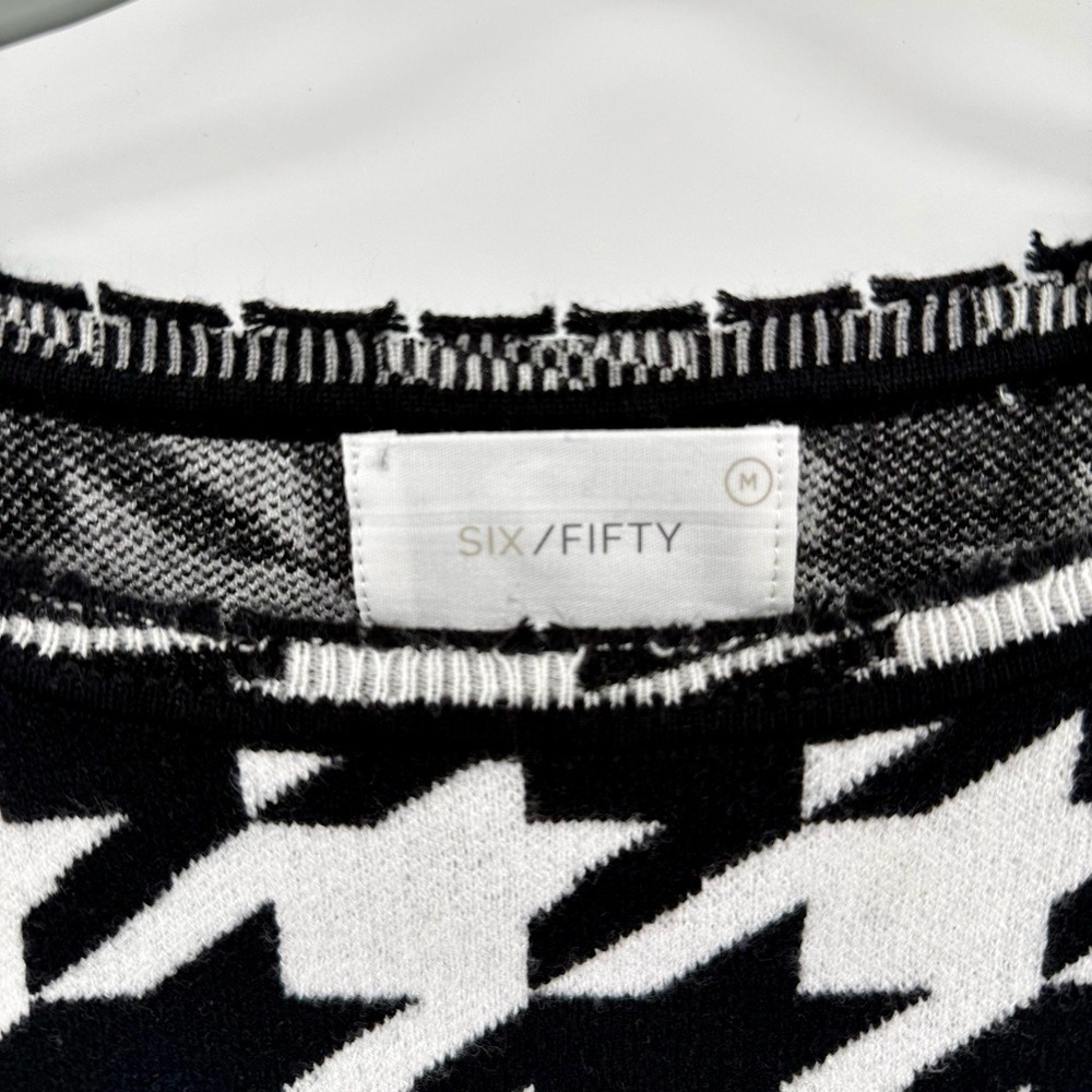 Six/Fifty Classic Houndstooth Black and White Women's Sweater - Picture 2 of 9